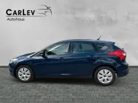 Gebraucht Ford Focus Trend 101 PS (74 kW) 2013 Blau Limousine
