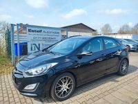 Gebraucht Hyundai i30 Trend 135 PS (99 kW) 2012 Schwarz Limousine