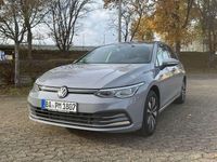 Gebraucht VW Golf VIII Move 150 PS (110 kW) 2023 Grau Limousine