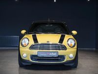 Second-hand Mini Cooper Cabriolet Chili 122 CP (89 kW) 2011 Galben Cabrio