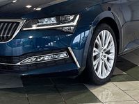 gebraucht Skoda Superb Combi 1.4 TSI iV Style DSG, AHK LED ACC