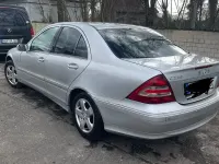 Gebraucht Mercedes C220 Elegance 150 PS (110 kW) 2004 Silber Limousine