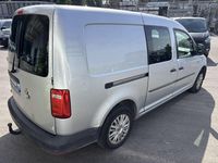 Gebraucht VW Caddy Maxi 102 PS (75 kW) 2019 Silber Van / Kleinbus