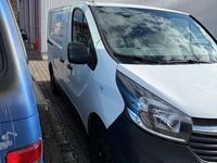 Używany Opel Vivaro 145 KM (106 kW) 2016 Biały Minivan