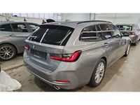 Gebraucht BMW 320 190 PS (139 kW) 2023 Skyscraper grau (metallic) Kombi