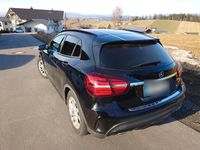 Gebraucht Mercedes GLA180 122 PS (89 kW) 2019 Schwarz SUV
