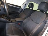Gebraucht Skoda Superb Style 150 PS (110 kW) 2016 Laserweiss Kombi