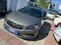 Gebraucht Opel Astra Edition 125 PS (91 kW) 2015 Beige grau (m2) Kleinwagen