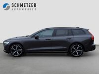 Gebraucht Volvo V60 Plus 197 PS (144 kW) 2024 Platinum grey Kombi