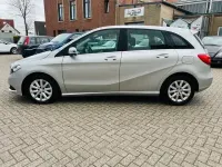 Gebraucht Mercedes B180 122 PS (89 kW) 2014 Silber Van / Kleinbus