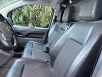 Gebraucht Opel Vivaro 120 PS (88 kW) 2020 Weiß Van / Kleinbus