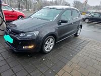 Gebraucht VW Polo 60 PS (44 kW) 2013 Schwarz Kleinwagen