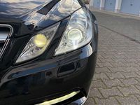 Gebraucht Mercedes E200 Avantgarde 184 PS (135 kW) 2011 Schwarz Cabrio