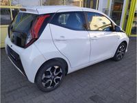 Gebraucht Toyota Aygo 72 PS (52 kW) 2020 Weiß Kleinwagen