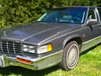 Second-hand Cadillac Deville 211 CP (155 kW) 1993 Gri Berlinǎ