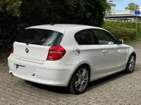 Gebraucht BMW 116 116 PS (85 kW) 2011 Weiß Kleinwagen