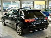 gebraucht Audi A3 Sportback design *Panorama *Volldigita.Tacho