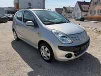 Gebraucht Nissan Pixo 60 PS (44 kW) 2009 Silber Kleinwagen