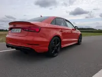 Gebraucht Audi RS3 Sport 400 PS (294 kW) 2018 Rot Limousine