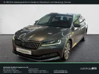 Gebraucht Skoda Superb Style 150 PS (110 kW) 2023 Graphitegrau Kombi