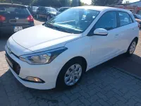 Gebraucht Hyundai i20 Active 75 PS (55 kW) 2017 Weiß Limousine