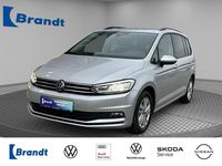 Gebraucht VW Touran Comfortline 150 PS (110 kW) 2022 Silber Van / Kleinbus