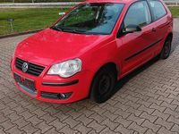 Used VW Polo 75 HP (55 kW) 2007 Red Hatchback