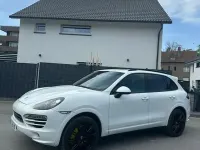 Gebraucht Porsche Cayenne 245 PS (180 kW) 2012 Weiß SUV