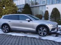 Gebraucht Volvo V60 CC 197 PS (144 kW) 2023 Beige Kombi