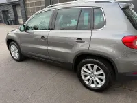 Gebraucht VW Tiguan 170 PS (125 kW) 2009 Grau SUV