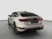 Ny Audi e-tron Business 314 kW (428 HK) 2026 Beige SUV