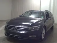 Gebraucht VW Passat Business 150 PS (110 kW) 2023 Schwarz Kombi