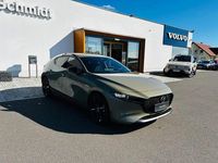 Neu Mazda 3 140 PS (102 kW) 2025 Gelb Limousine