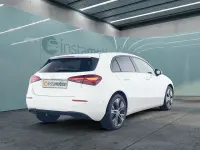 Gebraucht Mercedes A220 Progressive 190 PS (139 kW) 2023 Weiß Limousine