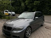 Gebraucht BMW 330 M Sport 245 PS (180 kW) 2012 Grau Kombi