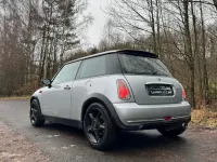 Usata Mini Cooper 120 CV (88 kW) 2004 Argento Utilitaria