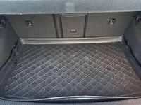 Second-hand VW Golf VII Trendline 86 CP (63 kW) 2014 Negru Berlinǎ