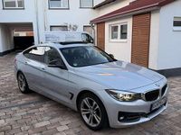 Gebraucht BMW 320 Sport Line 184 PS (135 kW) 2017 Grau Kleinwagen