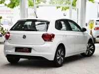 Gebraucht VW Polo Comfortline 75 PS (55 kW) 2017 Weiß Kleinwagen