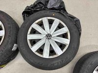 Gebraucht VW Passat 122 PS (89 kW) 2023 Grau Kombi