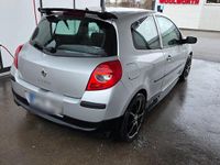 Gebraucht Renault Clio II 75 PS (55 kW) 2009 Silber Kleinwagen