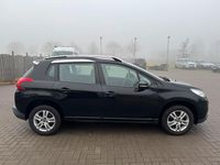 Gebraucht Peugeot 2008 82 PS (60 kW) 2015 Schwarz SUV