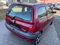 Usado Renault Twingo 58 HP (42 kW) 2006 Vermelho Citadino