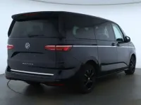 Używany VW T7 Style 150 KM (110 kW) 2025 Czarny Van