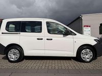 Gebraucht VW Caddy Basis 122 PS (89 kW) 2023 Weiß Van / Kleinbus