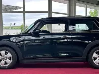 Gebraucht Mini Cooper 136 PS (100 kW) 2018 Midnight black metallic Kleinwagen