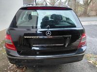Gebraucht Mercedes C200 136 PS (100 kW) 2009 Schwarz Kombi