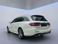 Gebraucht Mercedes E220 AMG line 194 PS (142 kW) 2018 Diamantweissmet Kombi