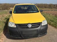Gebraucht VW Fox 60 PS (44 kW) 2005 Gelb Kleinwagen
