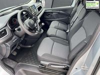 Neu Renault Trafic Equilibre 150 PS (110 kW) 2025 Highlandgrau Van / Kleinbus